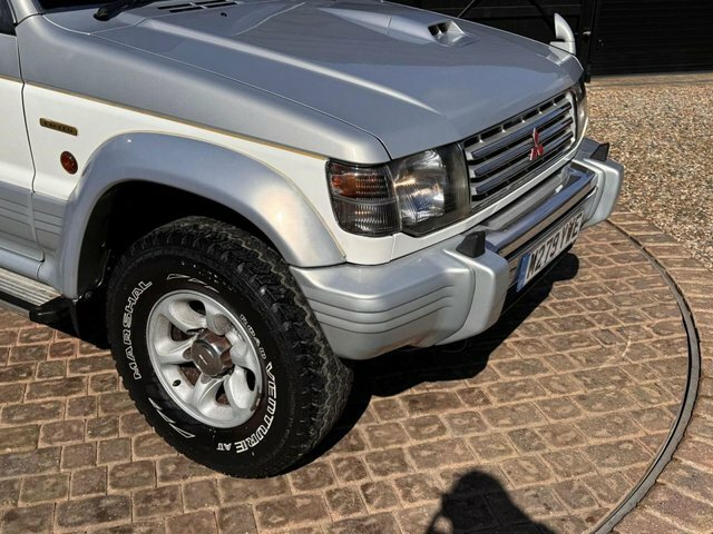 Mitsubishi Shogun Diesel Grey #15