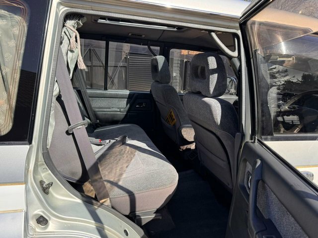 Mitsubishi Shogun Diesel Grey #9