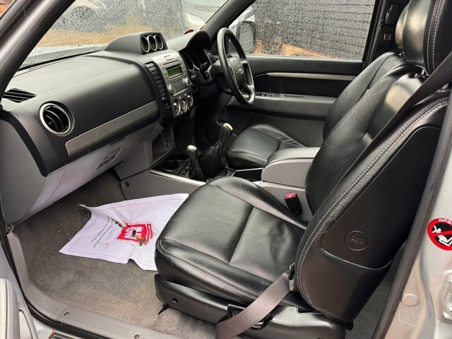 Ford Ranger 2.5L Double Cab 4X4 141 Bhp Black #10