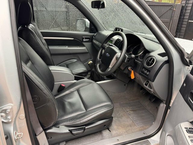 Ford Ranger 2.5L Double Cab 4X4 141 Bhp Black #7