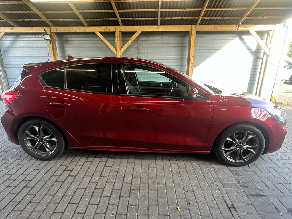 Ford Focus Hatchback 1.0 T Ecoboost St-line 201969 BG69JYA Red #4