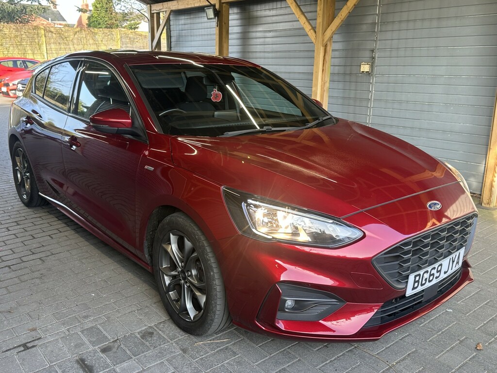 Ford Focus Hatchback 1.0 T Ecoboost St-line 201969 BG69JYA Red #3