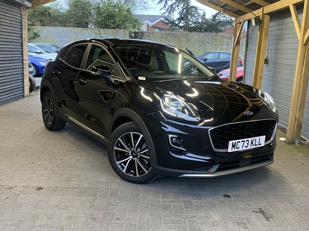 Ford Puma Suv 1.0 Puma Titanium 1.0L Ecoboost 125Ps M Black