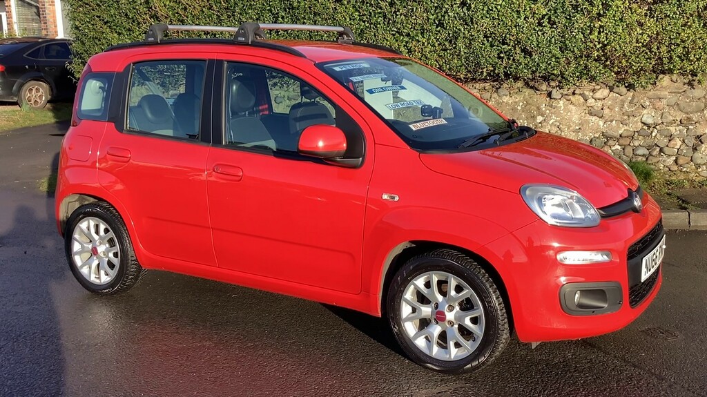 Fiat Panda Hatchback 1.2 Panda 1.2 Lounge Hatch Red