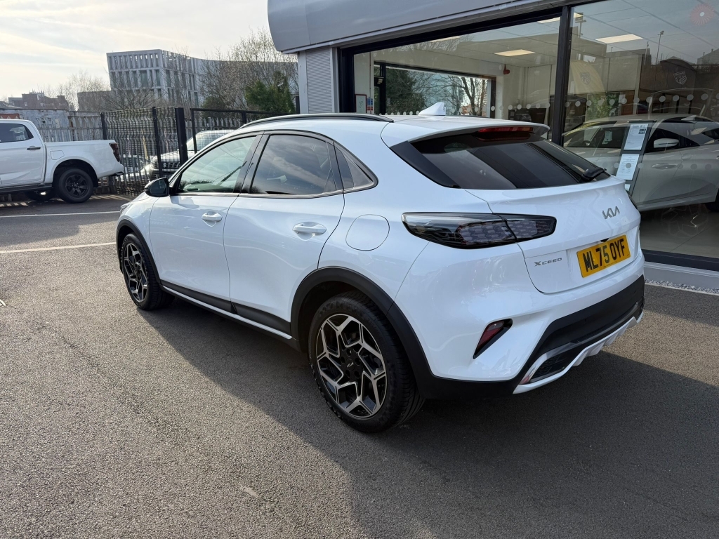 Kia Xceed 1.0 Xceed Gt-line ML75OYF White #3