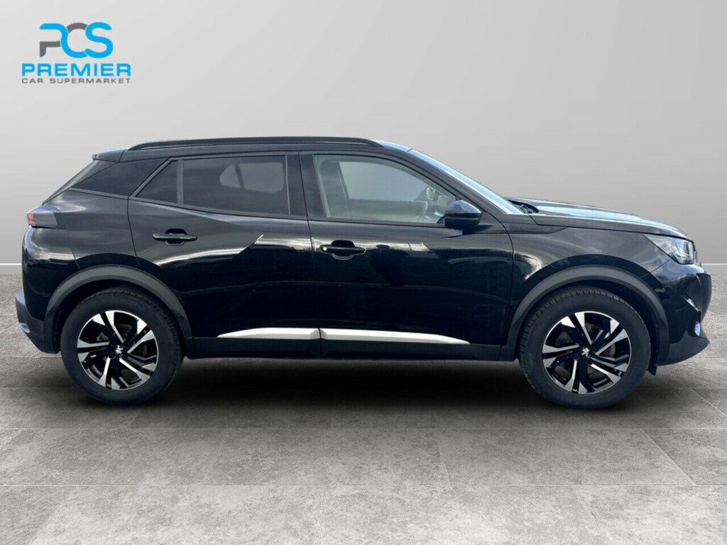Peugeot e-2008 Allure Black #4