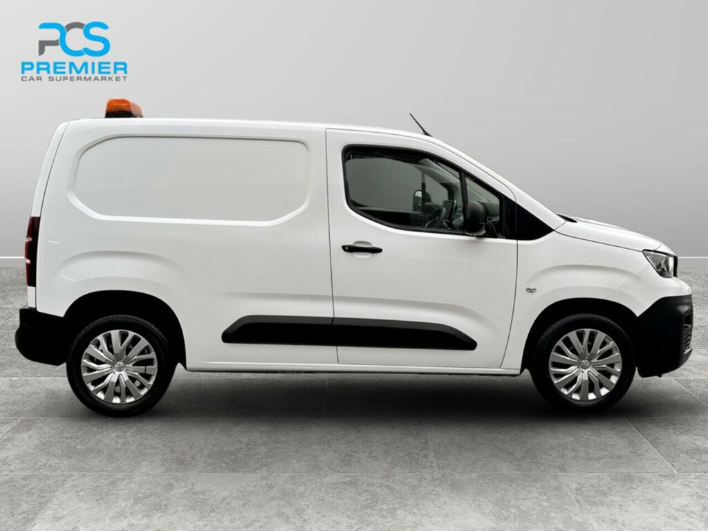 Peugeot Partner Bluehdi 1000 Professional HV22PZW White #5