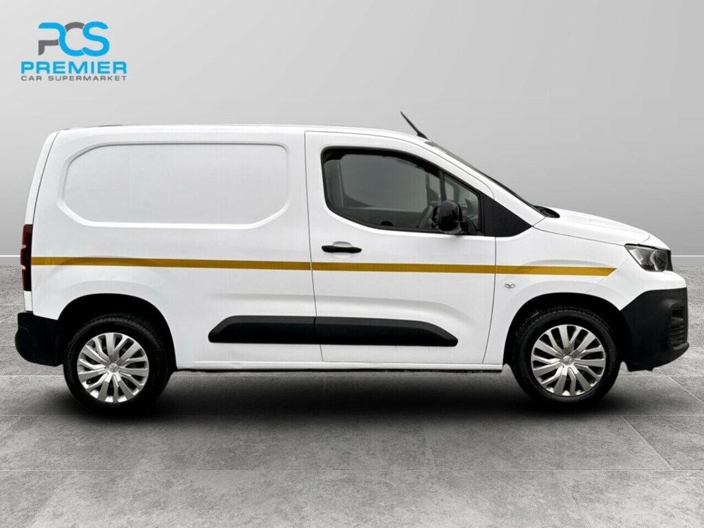 Peugeot Partner Bluehdi 1000 Professional Premium BD22CFE White #6