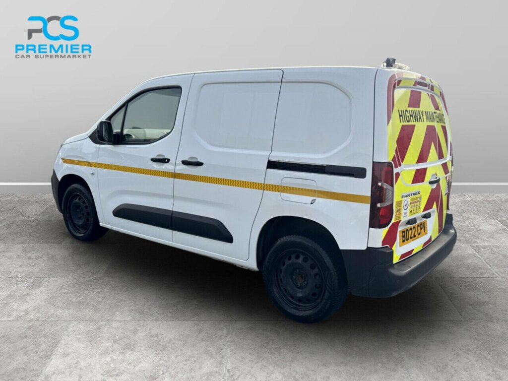Peugeot Partner Bluehdi 1000 Professional Premium BD22CPV White #2