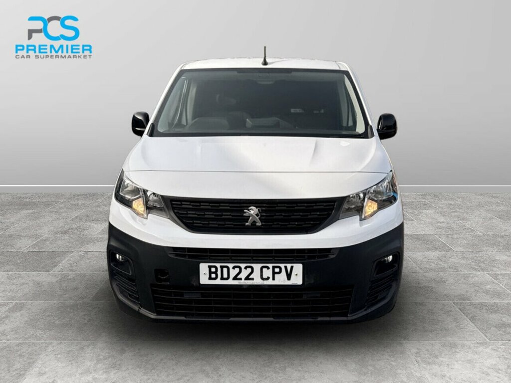 Peugeot Partner Bluehdi 1000 Professional Premium BD22CPV White #4