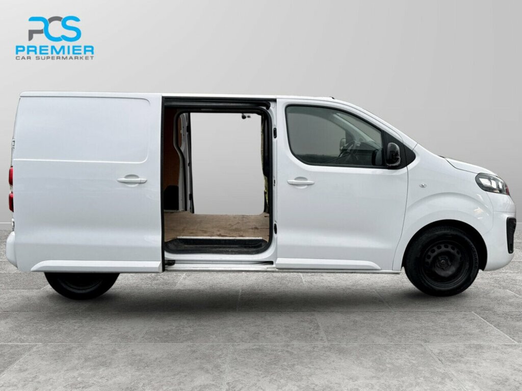 Vauxhall Vivaro Turbo D 2700 Sportive AVZ3080 White #6