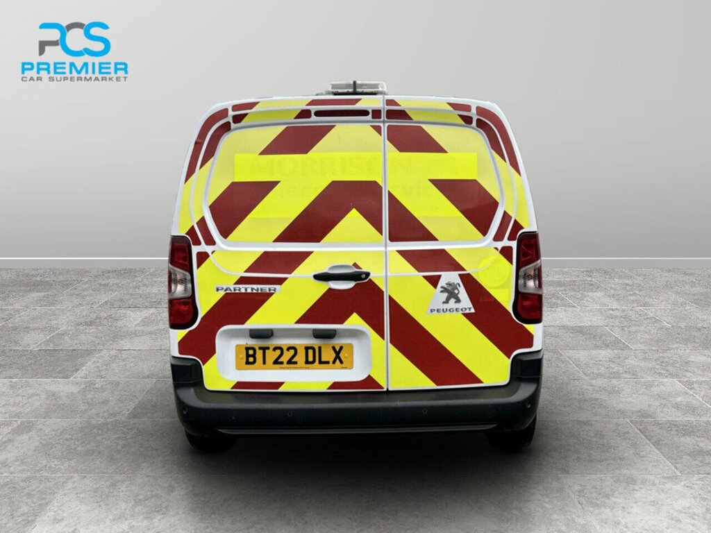 Peugeot Partner Bluehdi 1000 Professional Premium BT22DLX White #3