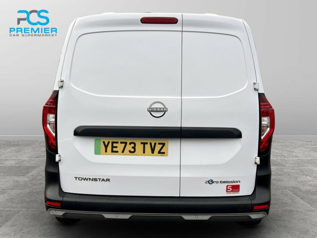 Nissan TOWNSTAR Acenta YE73TVZ White #3