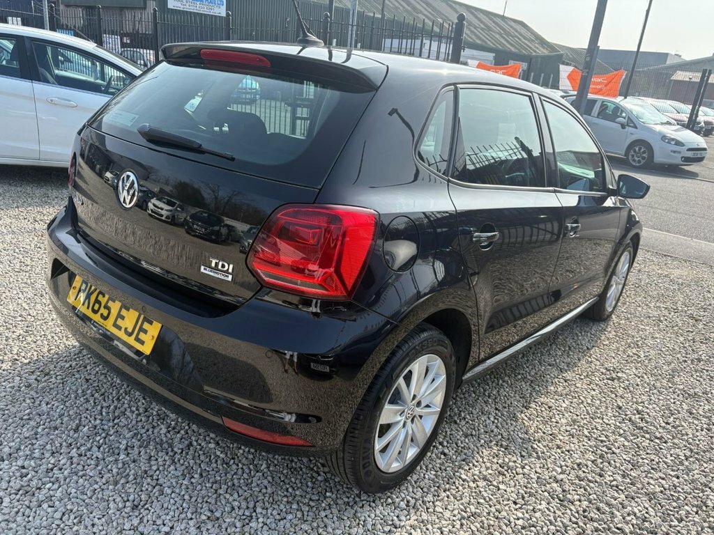 Volkswagen Polo 1.4L Se Black #6