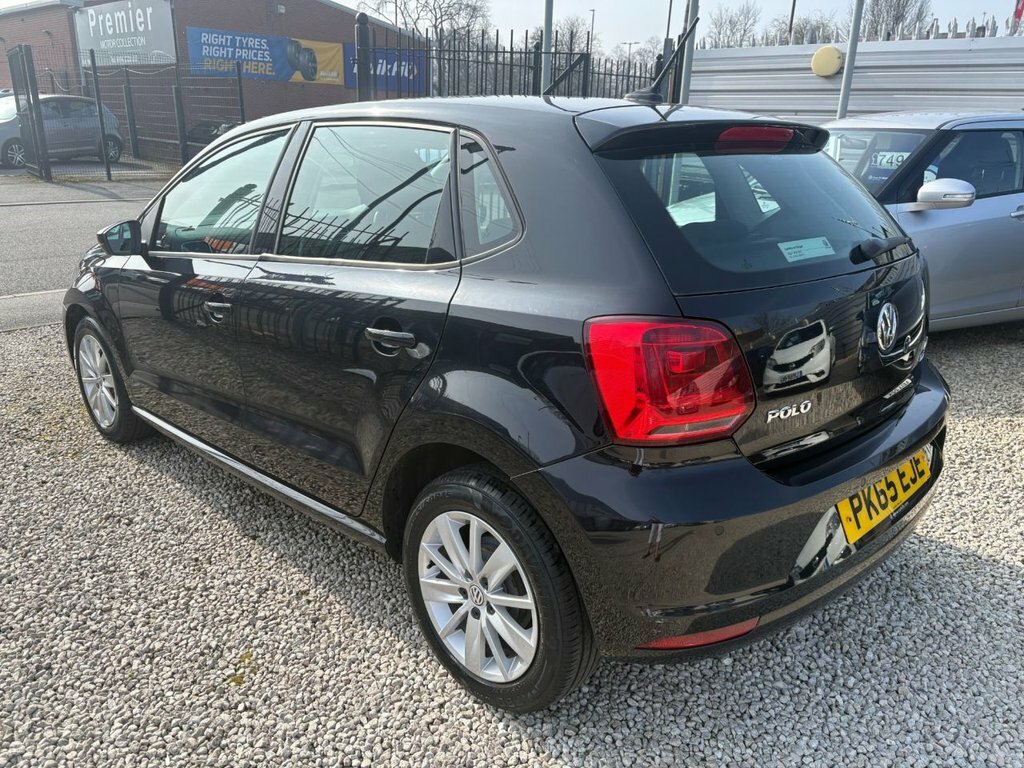 Volkswagen Polo 1.4L Se Black #4