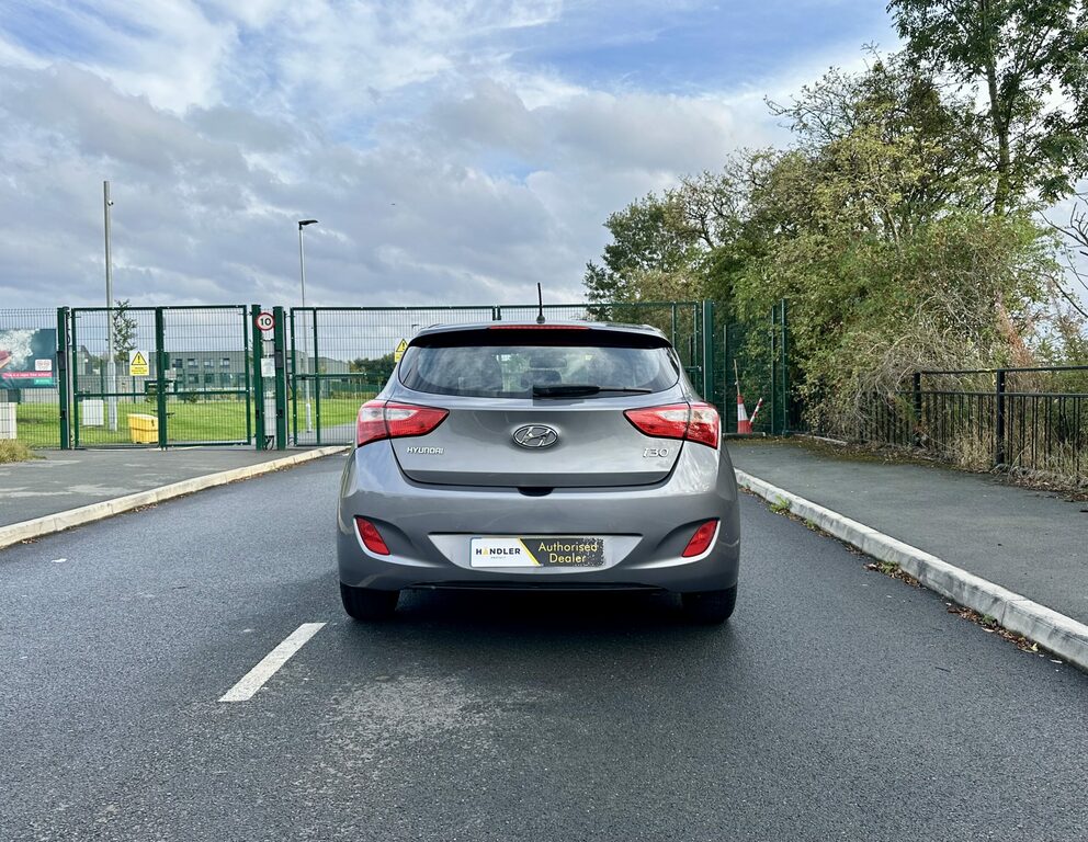 Hyundai I30 1.4 Active Euro 5 Grey #5