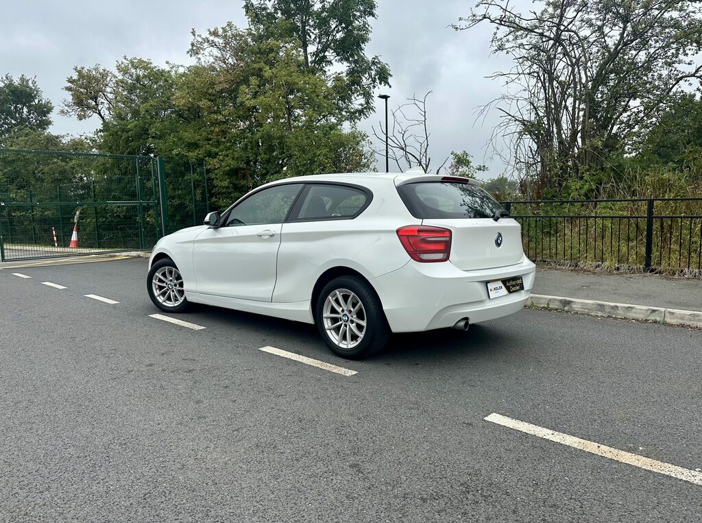 BMW 1 Series 2.0 118D Se Euro 5 Ss  White #2
