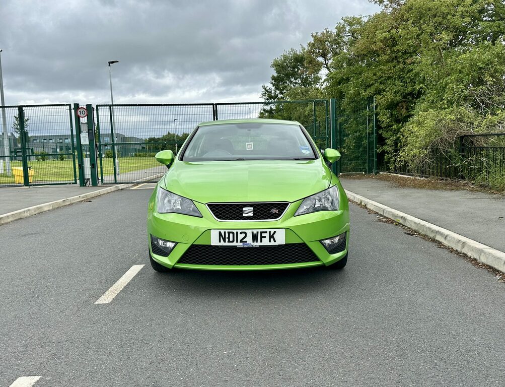 Seat Ibiza 1.2 Tsi Fr Sport Coupe Euro 5 ND12WFK Green #2
