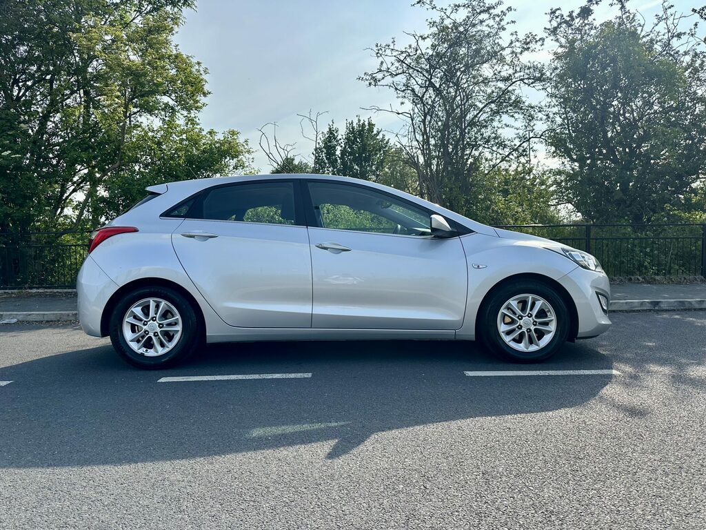 Hyundai I30 1.6 Crdi Blue Drive Se Euro 6 Ss  Silver #6