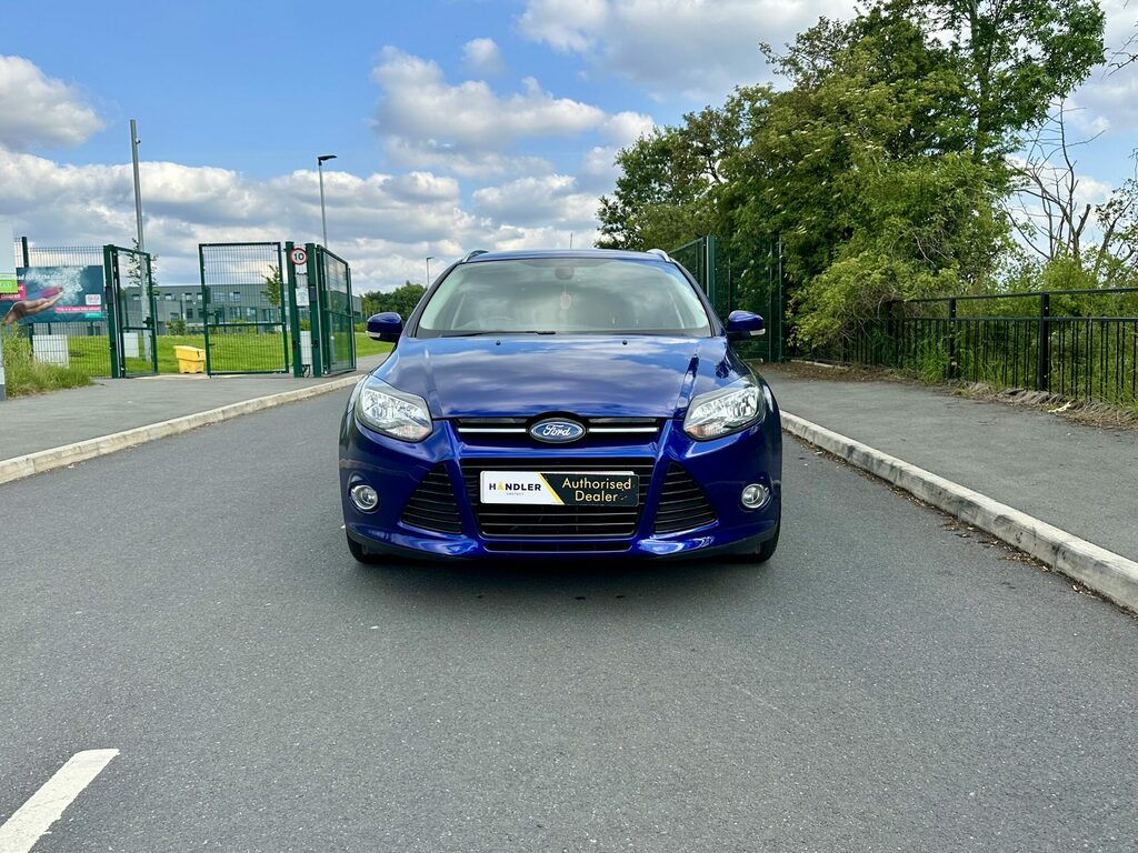 Ford Focus 1.6 Titanium Navigator Powershift Euro 5... Blue