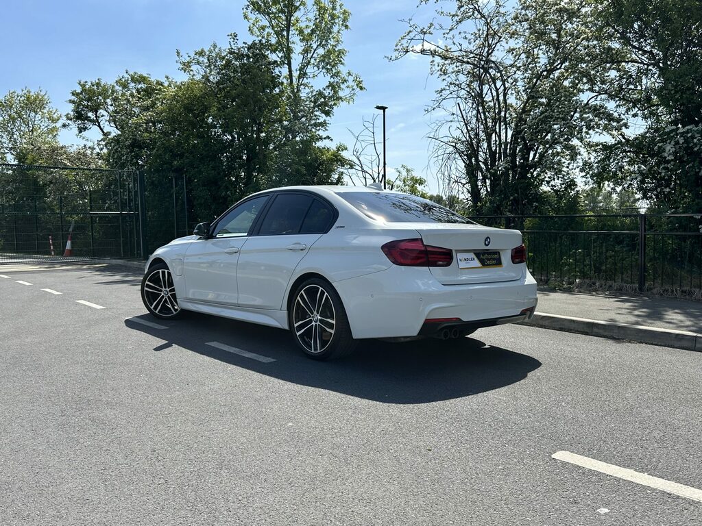BMW 3 Series 2.0 330E 7.6Kwh M Sport Shadow Edition A... White