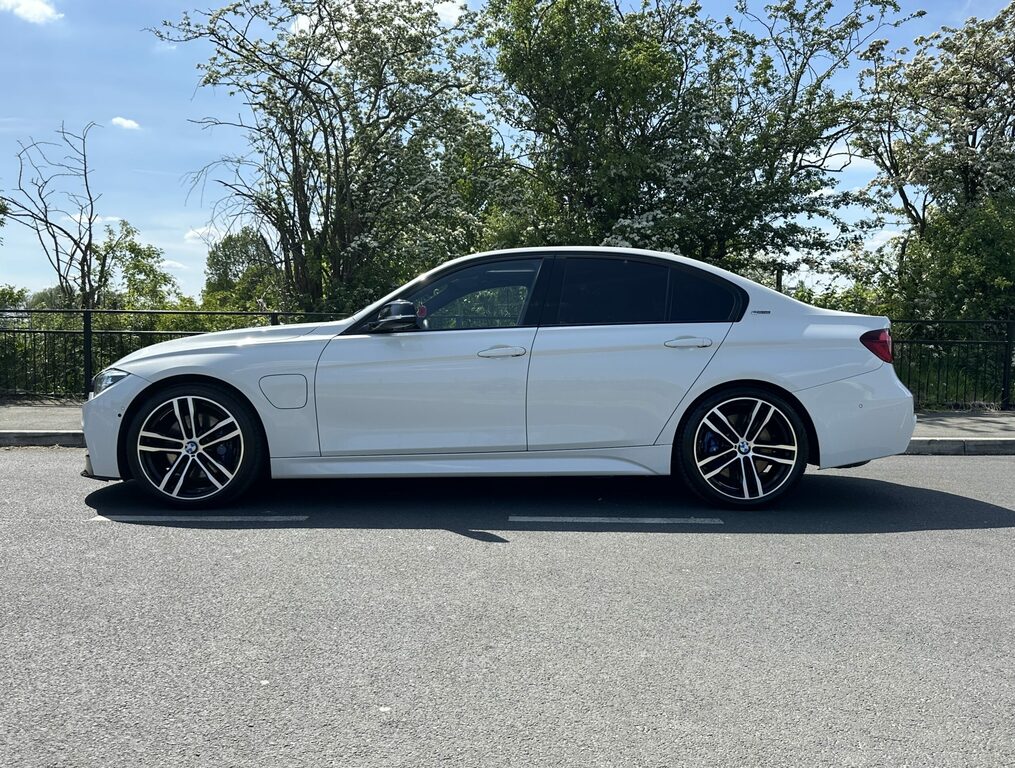 BMW 3 Series 2.0 330E 7.6Kwh M Sport Shadow Edition A...  White #2