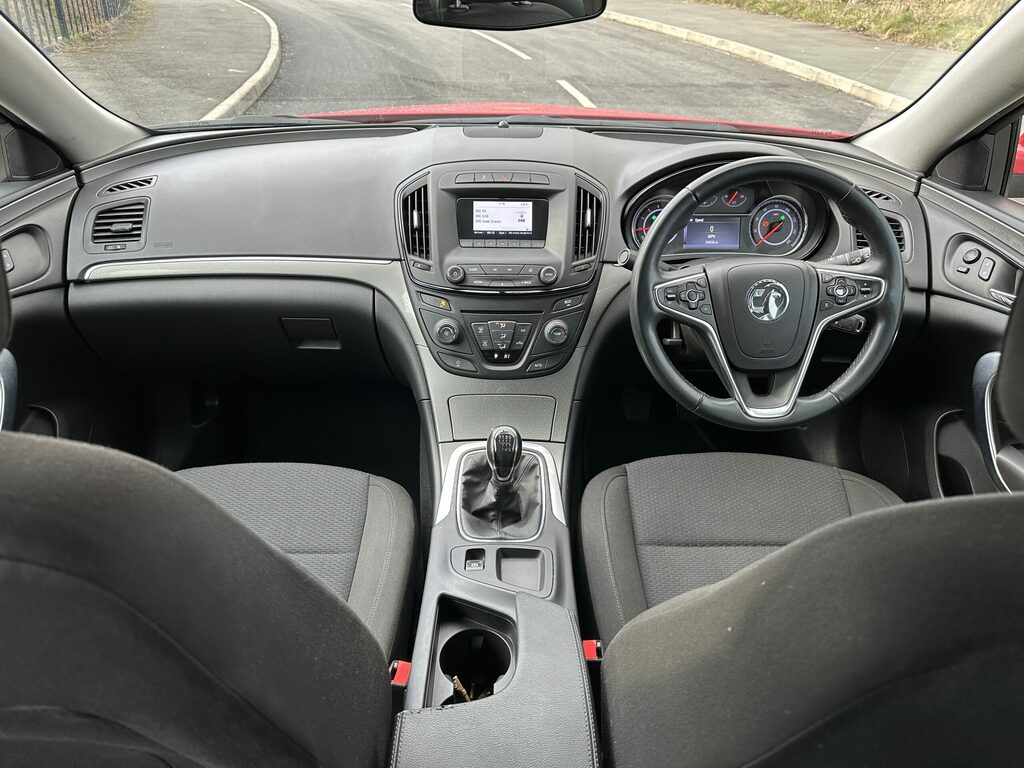 Vauxhall Insignia 2.0 Cdti Ecoflex Design Euro 5 Ss Red #2