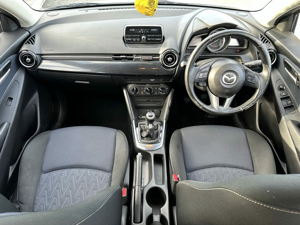 Mazda 2 1.5 Skyactiv-g Se-l Euro 6 Ss White #2