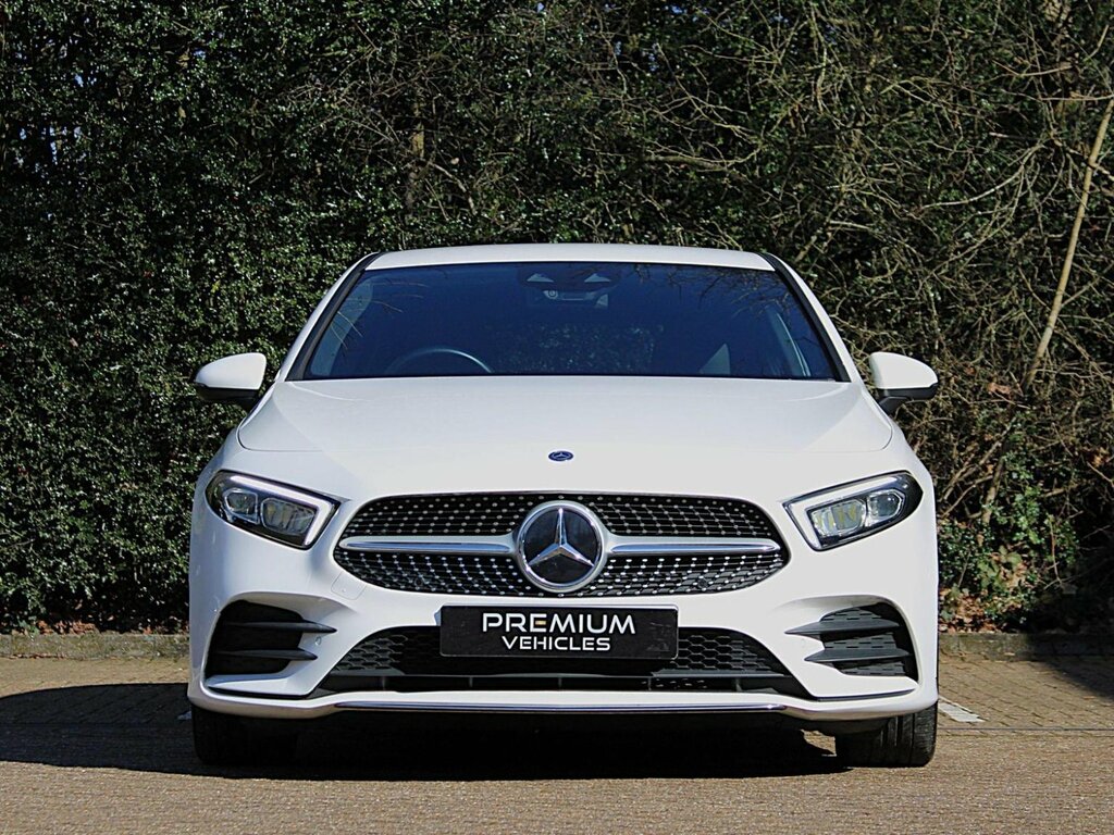 Mercedes-Benz A Class Hatchback 2.0 A200d Amg Line Premium 8G-dct Euro KO69CSZ White #4
