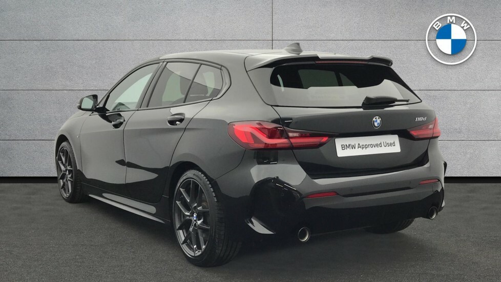 BMW 1 Series 118D M Sport YG71SUH Black #2