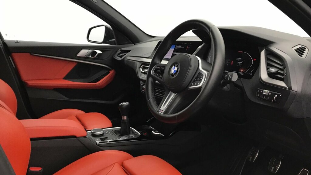 BMW 1 Series 118D M Sport YG71SUH Black #6