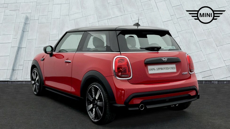 Mini Hatch 3-Door Hatch Cooper Exclusive FSZ9951 Red #2