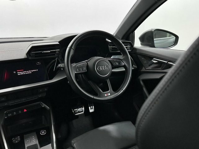 Audi A3 Tfsi 35 S Line HJ21YJE Black #6