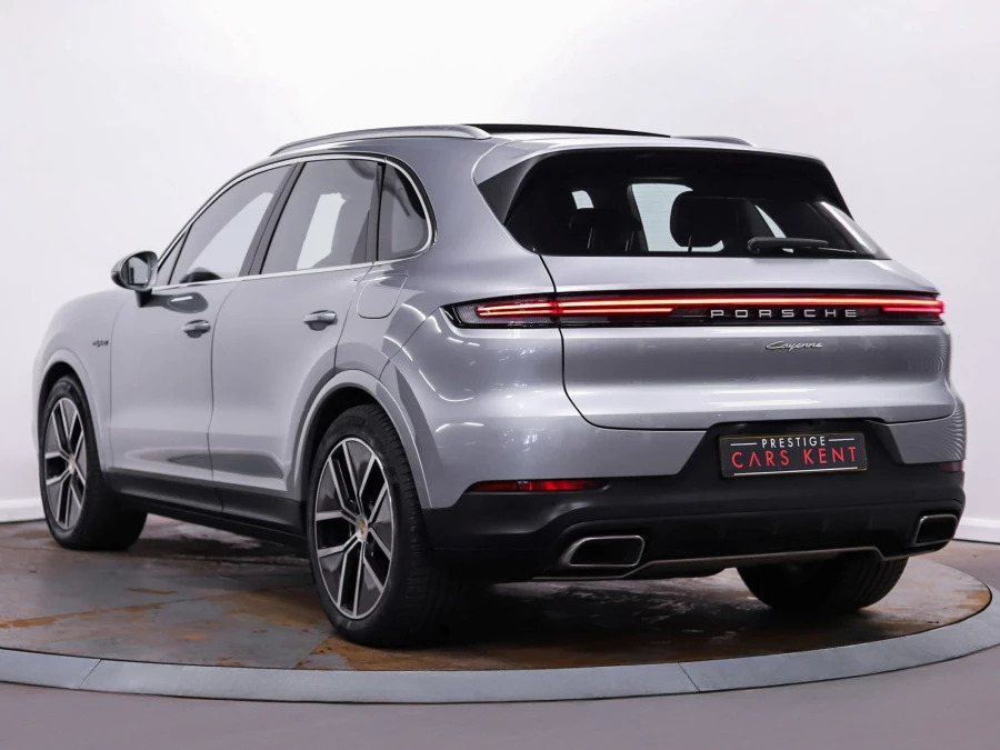 Porsche Cayenne 3.0 V6 E-hybrid 25.9Kwh Suv Plug-in Hyb RK73AUU Silver #3