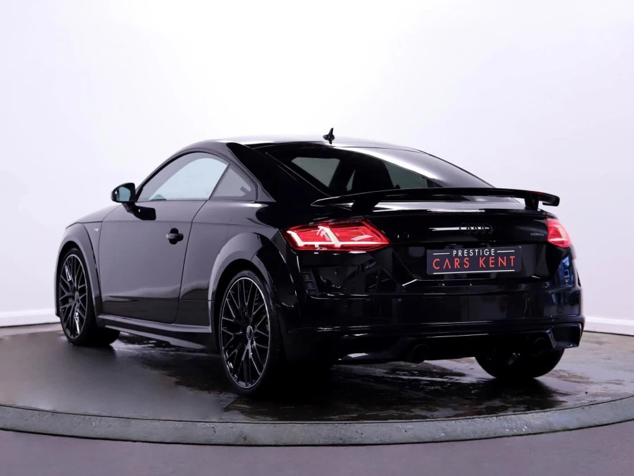 Audi TT 2.0 Tfsi 45 Black Edition Coupe S Troni Black #3