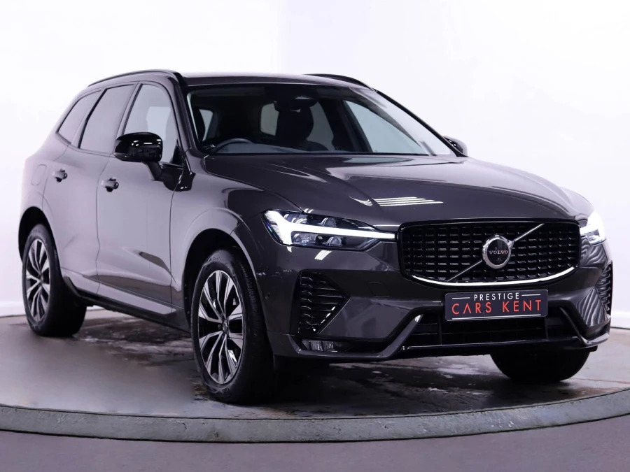 Volvo XC60 Plus B5 Awd 250 Hp Grey