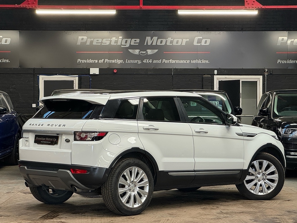 Land Rover Range Rover Evoque Sd4 Prestige Lux OY64FWV White #4