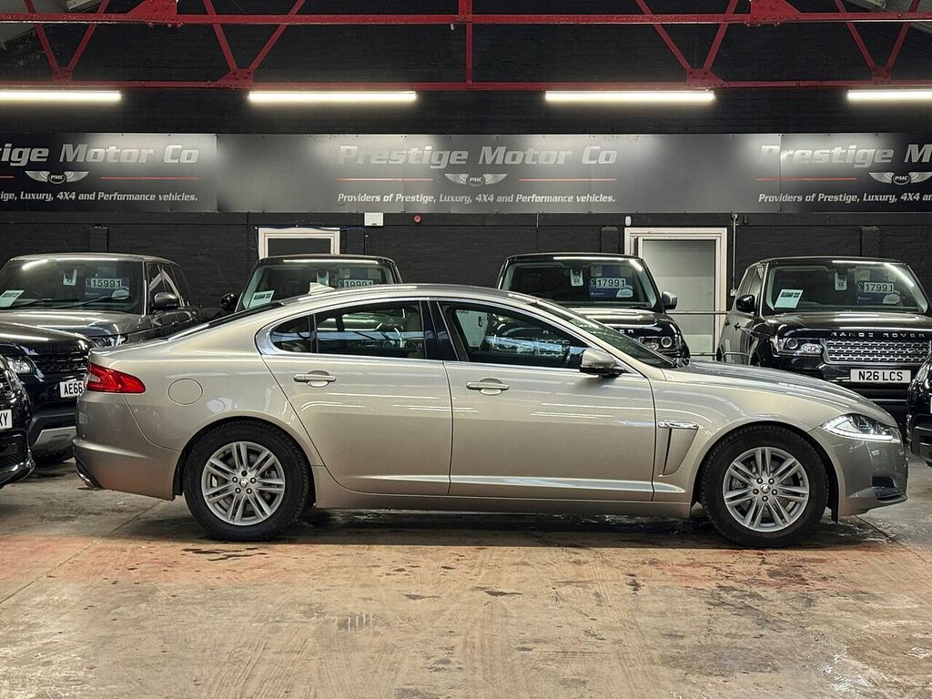 Jaguar XF D V6 Luxury NK63WVL Gold #3