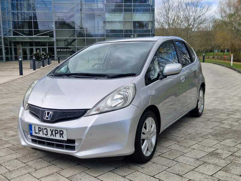 Honda Jazz 1.4 I-vtec Es Plus Silver #2