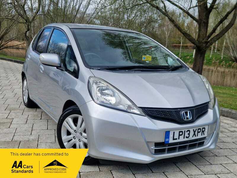 Honda Jazz 1.4 I-vtec Es Plus Silver