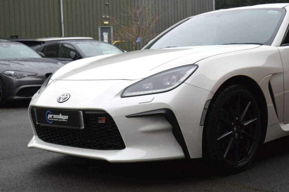 Toyota GR86 2.4 D-4s Silver #26