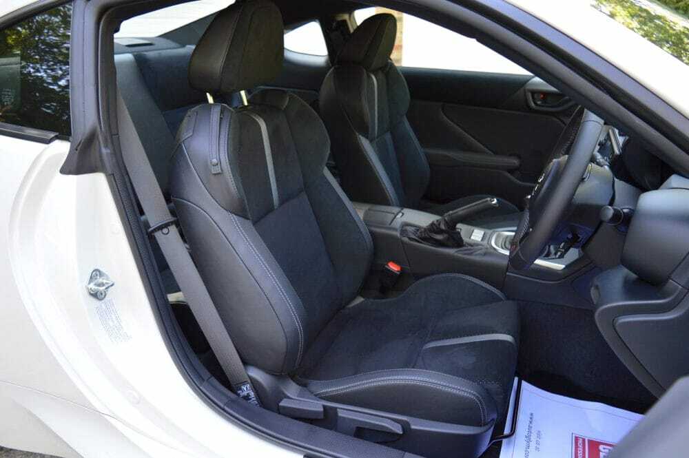 Toyota GR86 2.4 D-4s Silver #7