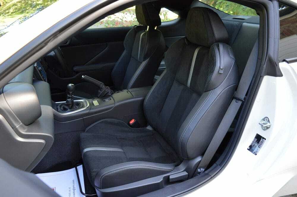 Toyota GR86 2.4 D-4s Silver #9