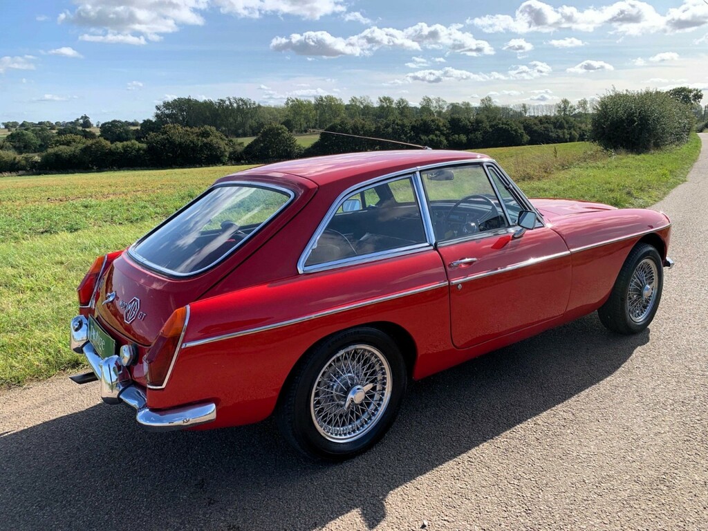MG MGC Coupe 1969 Red #2