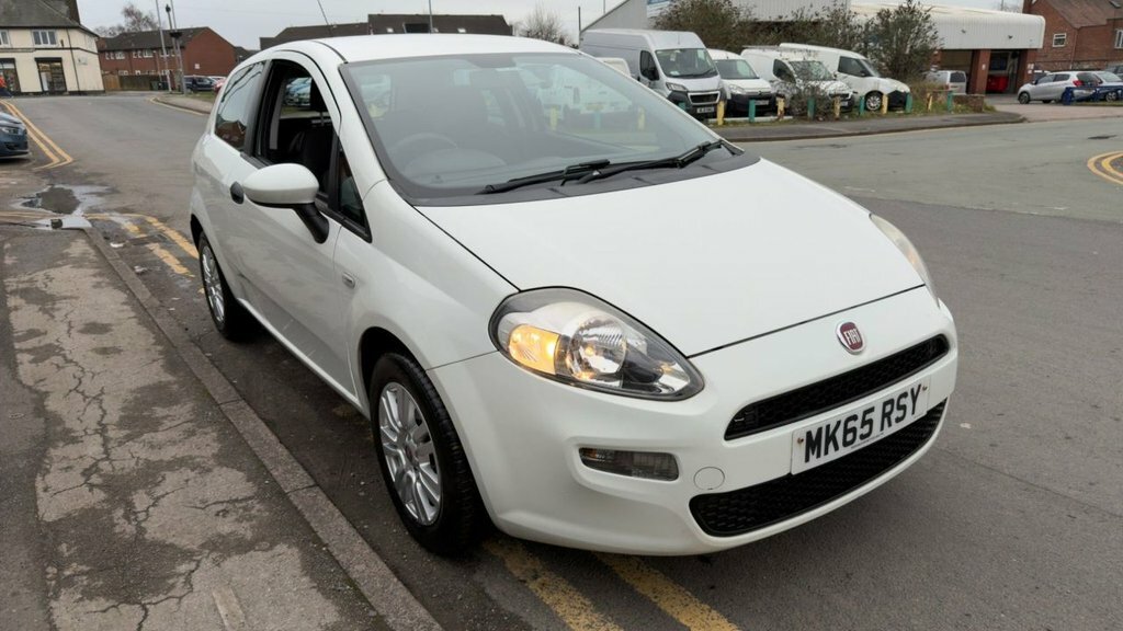 Fiat Punto 1.2L Pop MK65RSY White #4