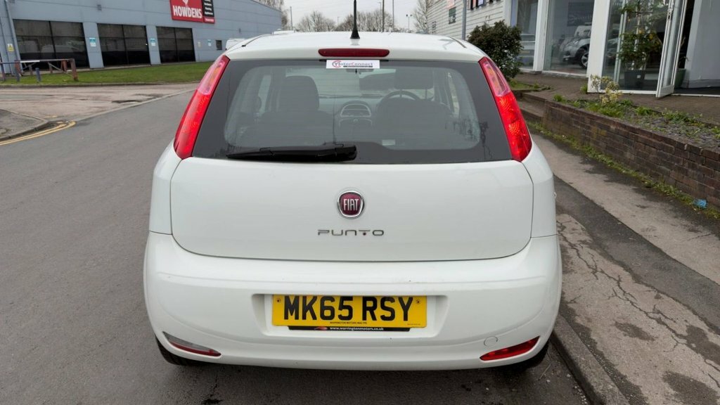 Fiat Punto 1.2L Pop MK65RSY White #6