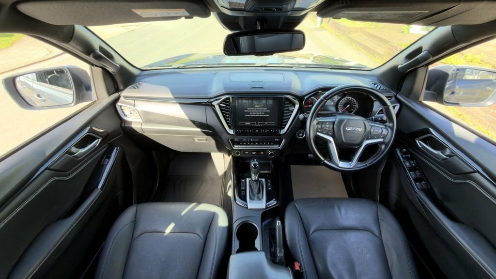 Isuzu D-Max 1.9L V-cross PN72RVE Grey #2