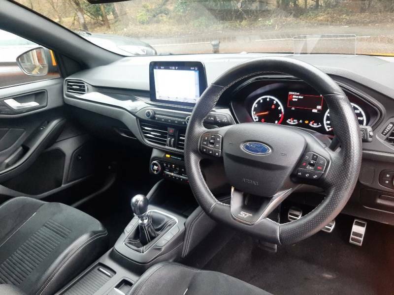 Ford Focus 2.3 Ecoboost 280Ps St - 2019 19 Orange #4