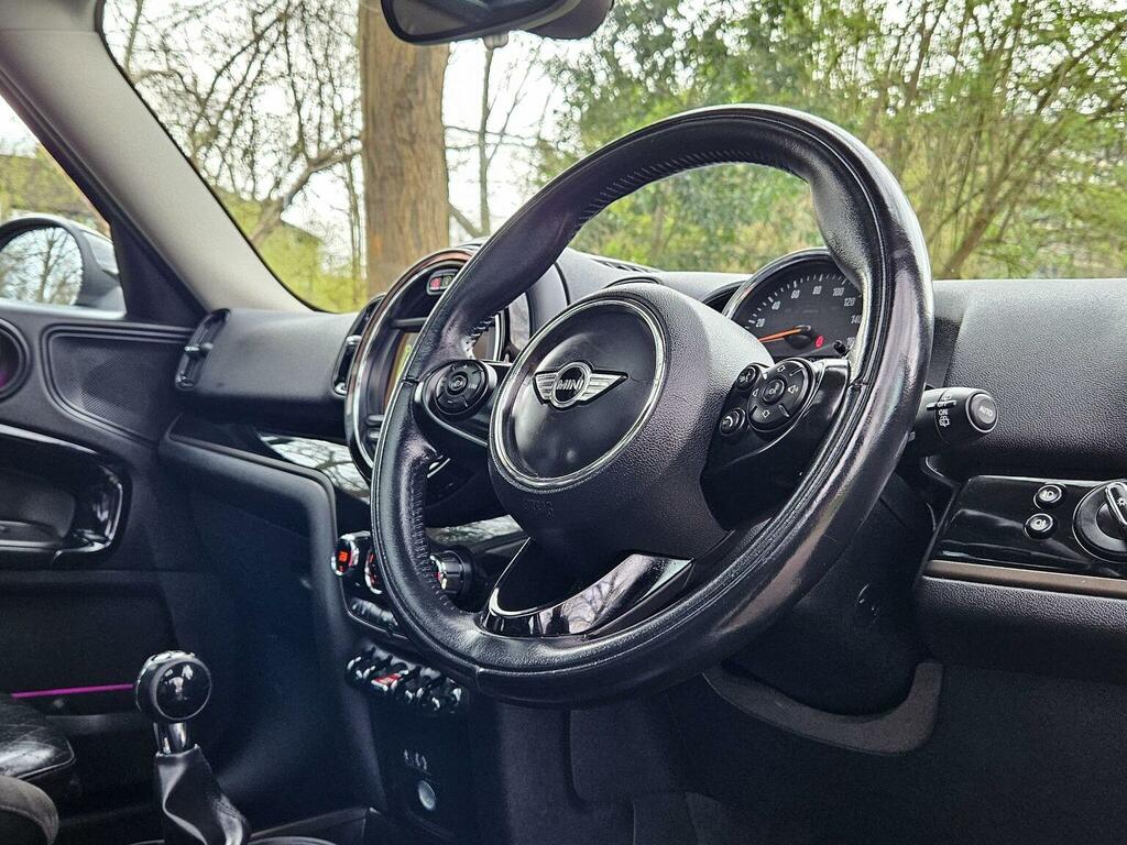 Mini Countryman Suv 1.5 Cooper Euro 6 Ss 201717 LW17USL Silver #2