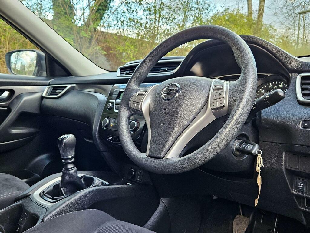 Nissan X-Trail Suv 1.6 Dig-t Visia Euro 6 Ss 201767 YT67SZX Silver #2